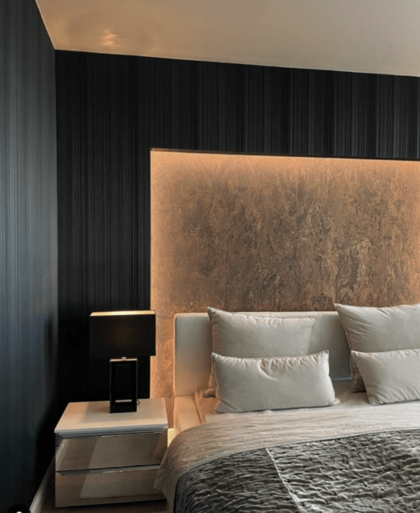 Bett Rückwand mit indirekter Beleuchtung auf der was macht Platzwert Seite